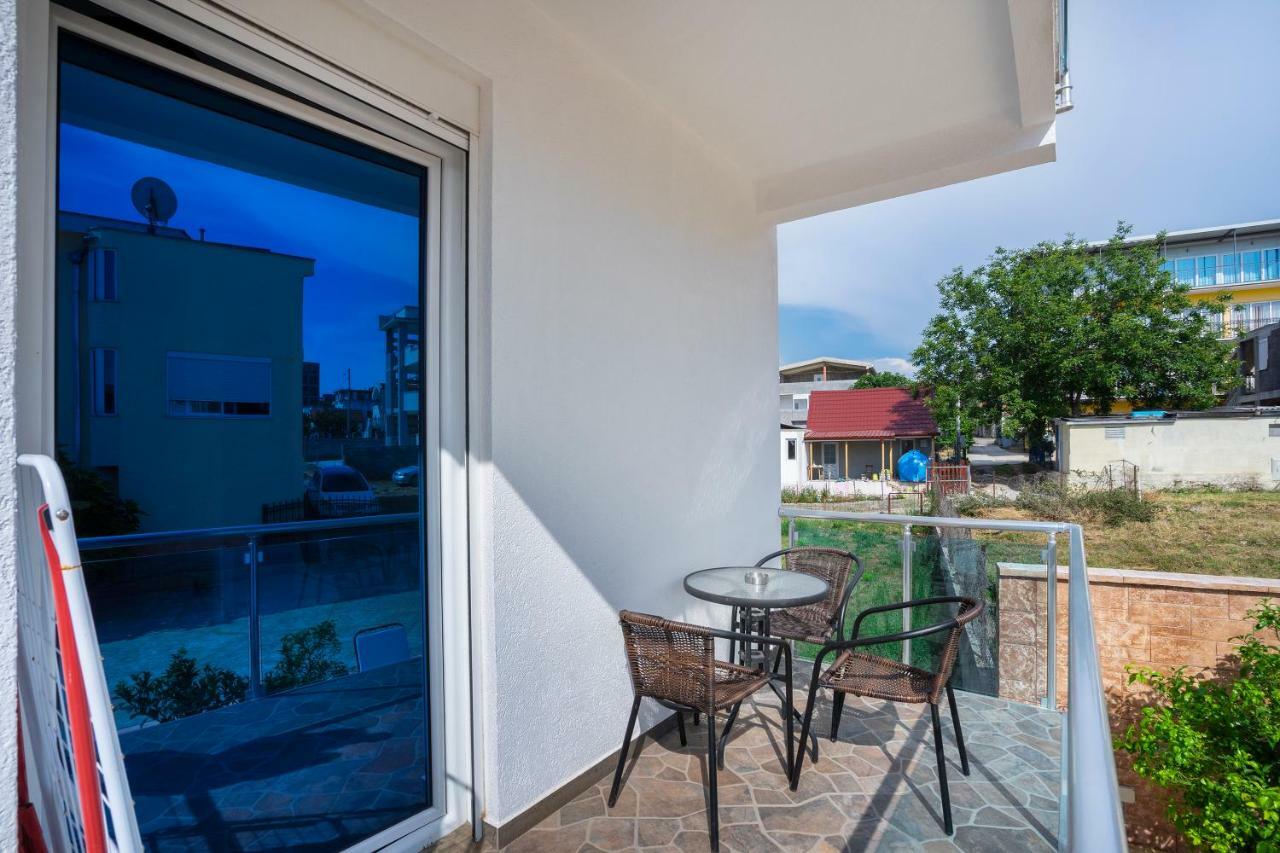 Apartments Vila A1 Dobra Voda Exteriér fotografie