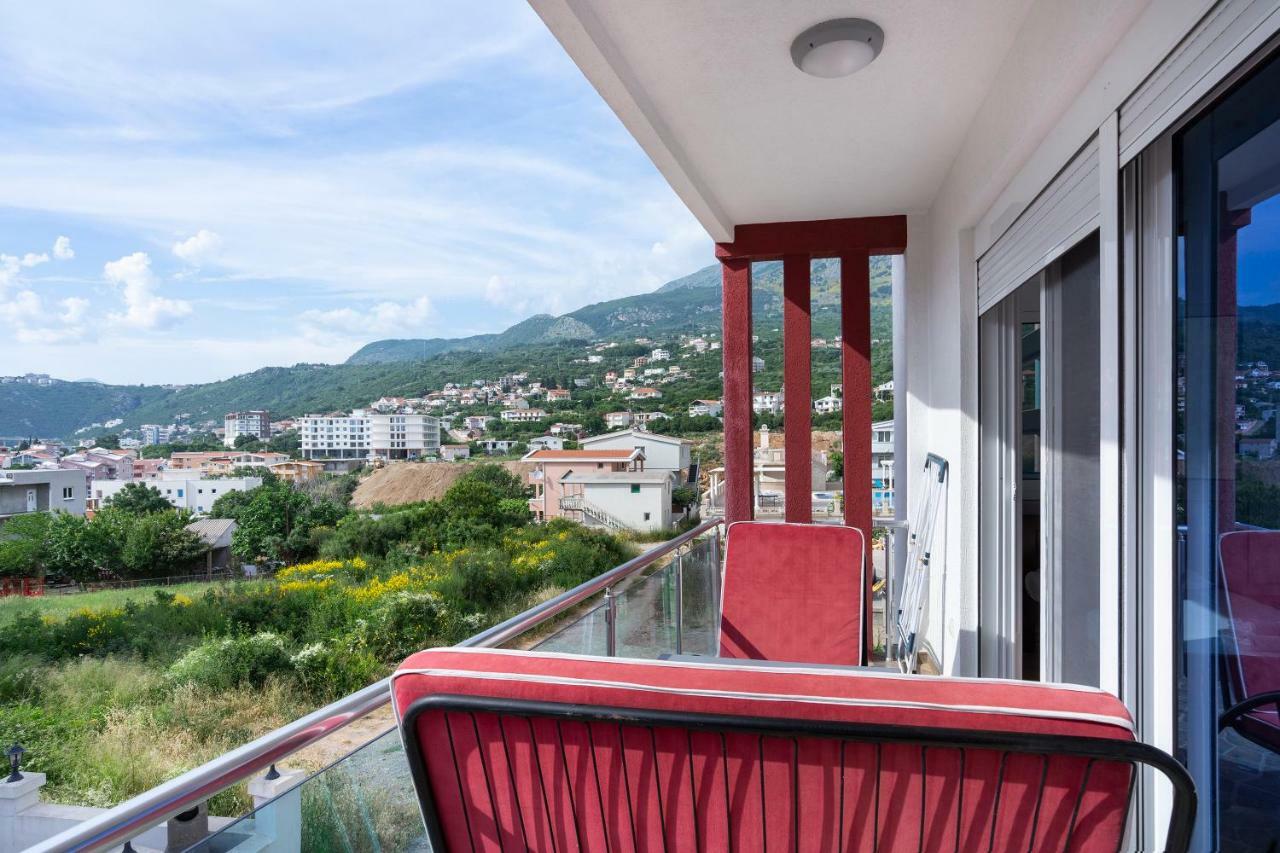 Apartments Vila A1 Dobra Voda Exteriér fotografie