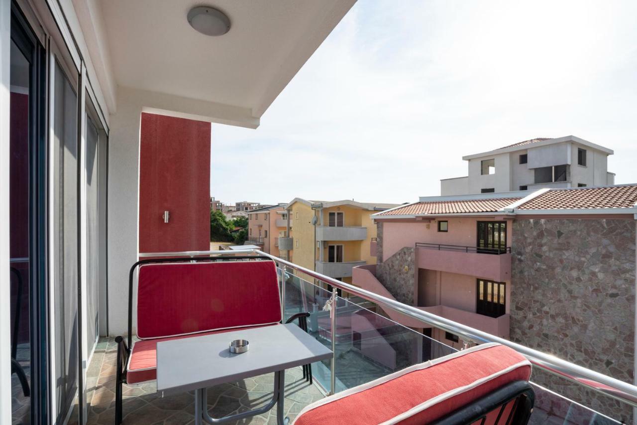 Apartments Vila A1 Dobra Voda Exteriér fotografie