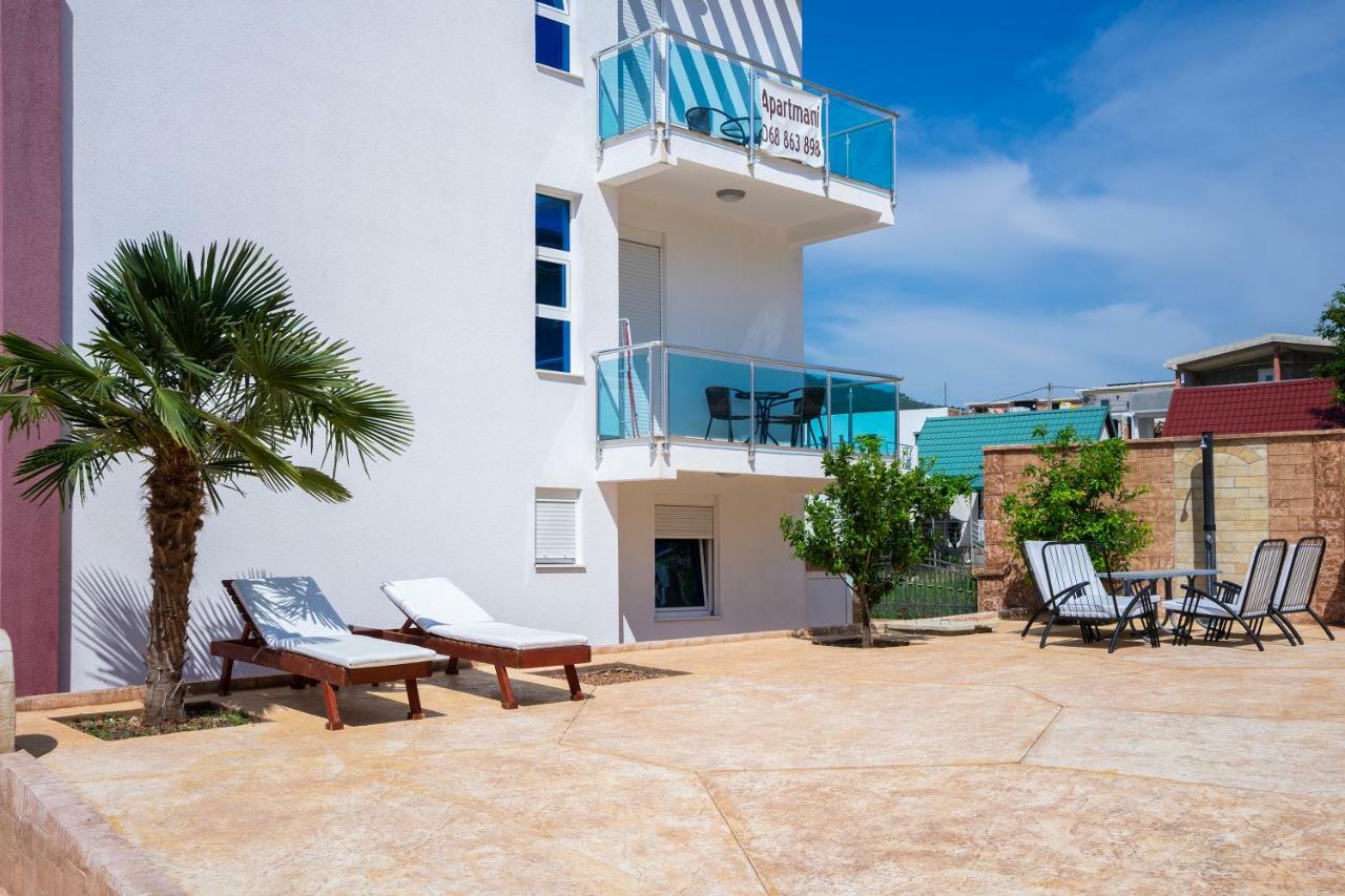 Apartments Vila A1 Dobra Voda Exteriér fotografie